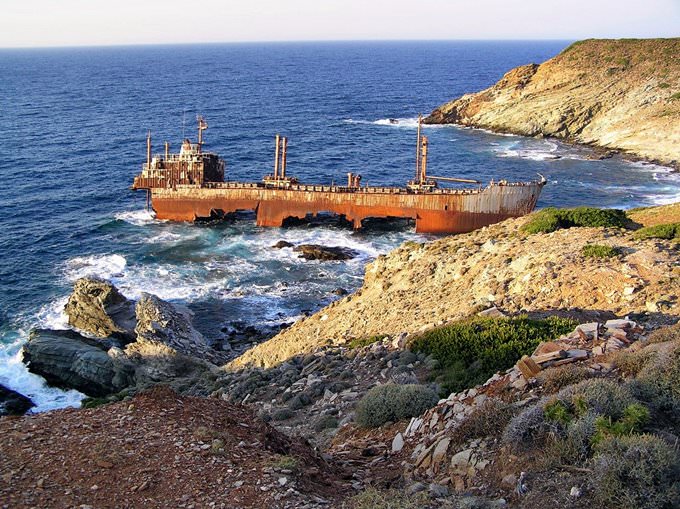Andros Andros