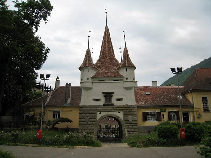 Poarta Ecaterina (Catherines Gate) Brasov Poarta Ecaterina (Catherines Gate) Brasov