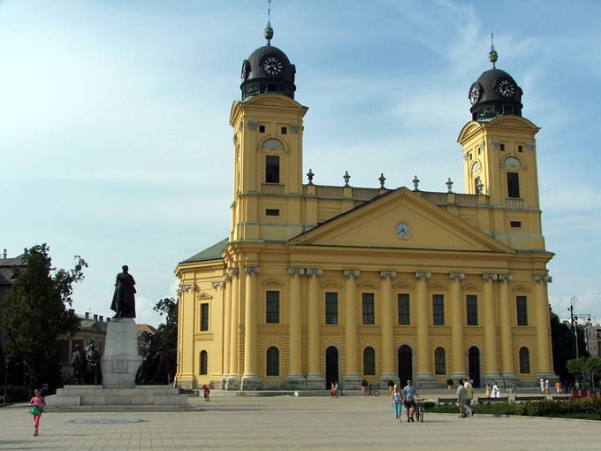 Kossuth und Nagytemplom Kossuth und Nagytemplom