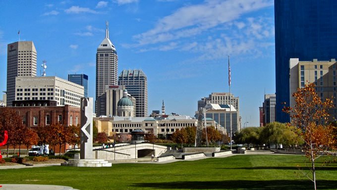 Indianapolis skyline from White River Park Indianapolis skyline from White River Park