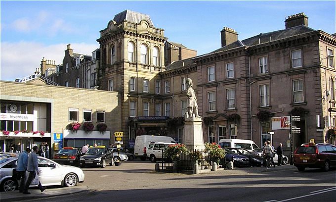 Station Square, Inverness Station Square, Inverness