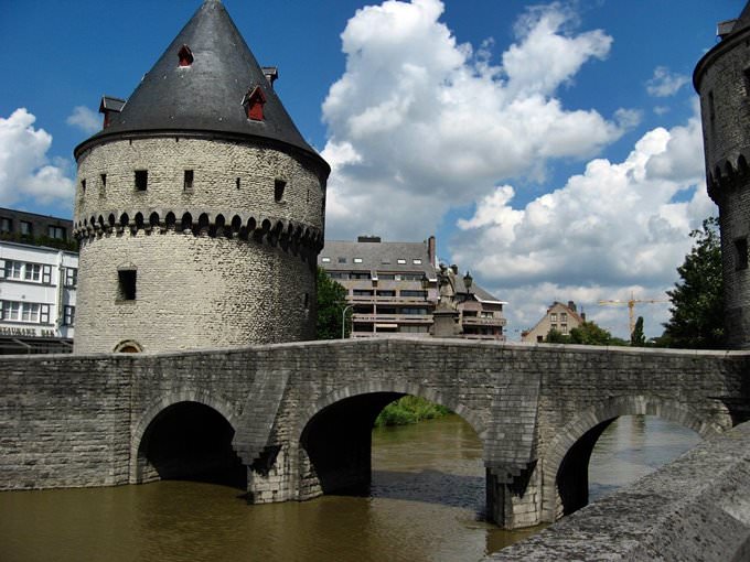 Bridge tower, Kortrijk Bridge tower, Kortrijk