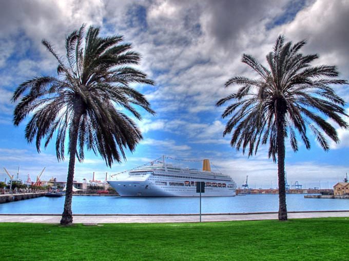 Fotos del crucero Oriana en el muelle de Santa Catalina de Las Palmas de Gran Canaria Fotos del crucero Oriana en el muelle de Santa Catalina de Las Palmas de Gran Canaria
