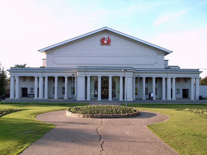 De Montfort Hall De Montfort Hall