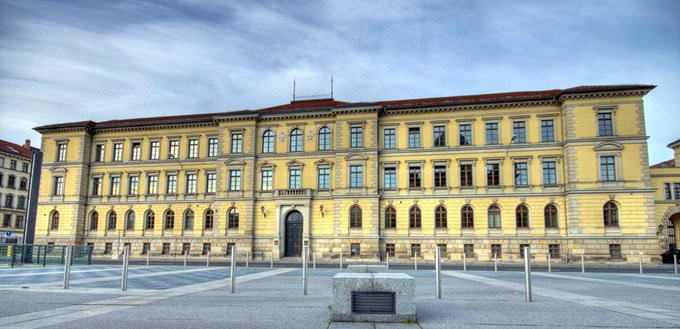 old court old court