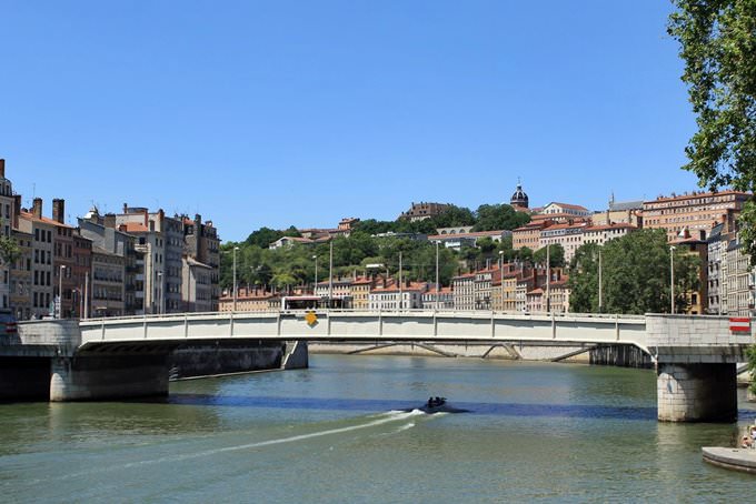 Lyon Lyon