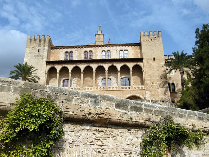 Palma de Mallorca, the capital of the spanish island of Mallorcф Palma de Mallorca, the capital of the spanish island of Mallorcф