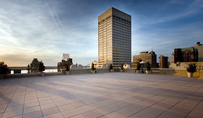 Roof of Peabody Hotel in Memphis Roof of Peabody Hotel in Memphis