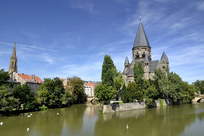 ALLES   BER METZ     Reisef  hrer Sehensw  rdigkeiten Metz  Frankreich