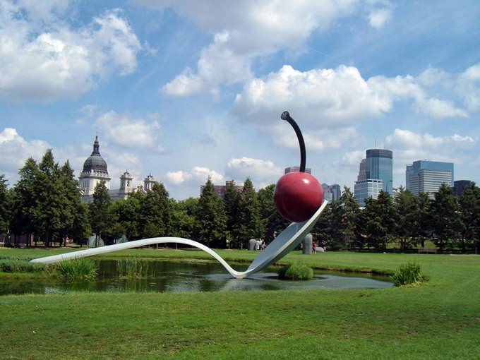 Spoonbridge and Cherry Spoonbridge and Cherry