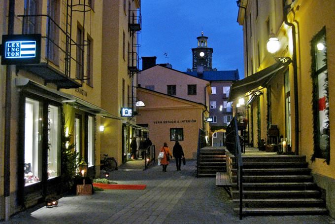 Knäppingsborg IV: Alley Knäppingsborg IV: Alley