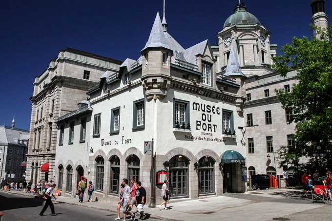 Musee du Fort et ledifice Louis S. St-Laurent Musee du Fort et ledifice Louis S. St-Laurent