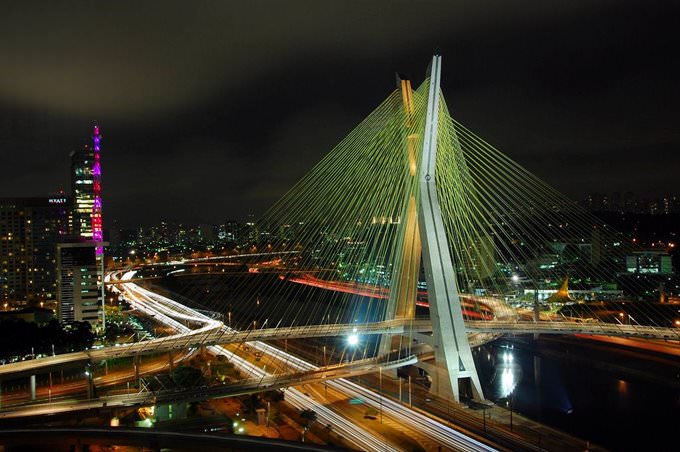 Ponte Estaiada - Sao Paulo - Brazil Ponte Estaiada - Sao Paulo - Brazil