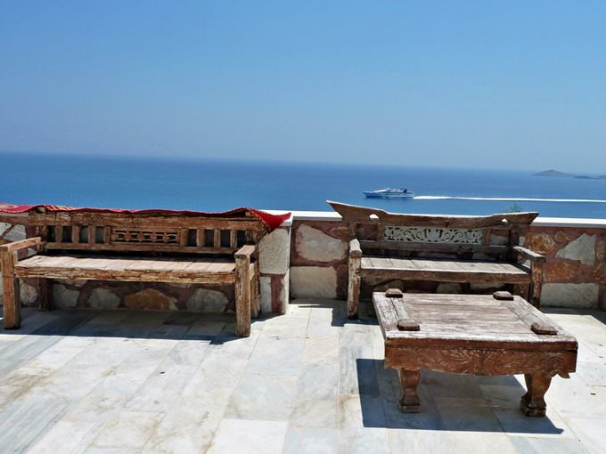 Syros Syros