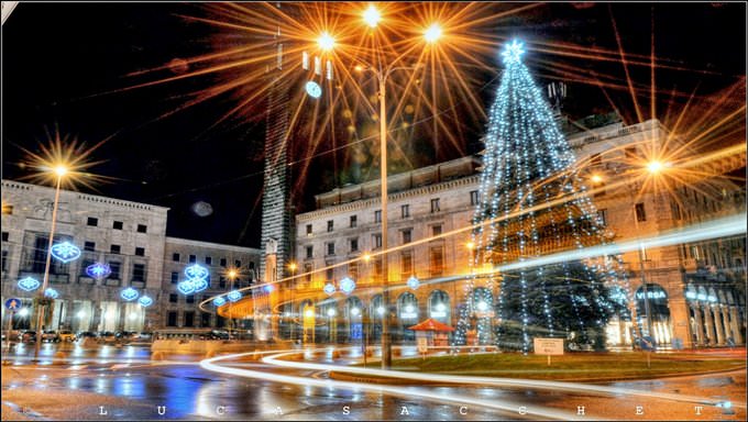 Piazza Monte Grappa natalizia. Varese. Piazza Monte Grappa natalizia. Varese.