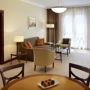 Фото 5 - Mövenpick Hotel & Apartments Bur Dubai