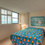 Фото 6 - President Holiday Apartments - Absolute Beachfront