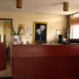 Фото 9 - Lancaster Court Motel
