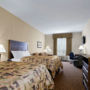 Фото 8 - Comfort Inn & Suites Surrey