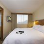 Фото 9 - International Hotel Suites Calgary