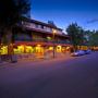 Фото 1 - Bayshore Inn Resort and Spa