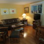 Фото 8 - A Suite @ Kitsilano Cottage