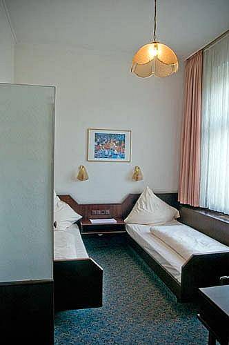 Фото 9 - Hotel Schavu im Holweider Hof