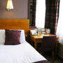 Фото 14 - Menzies Hotels London Luton Strathmore