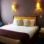 Фото 3 - Menzies Hotels London Luton Strathmore