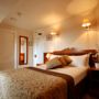 Фото 4 - Duxford Lodge Hotel