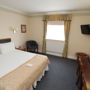 Фото 2 - Best Western Reigate Manor Hotel