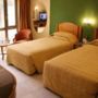 Фото 8 - Ramee Guestline Hotel Dadar