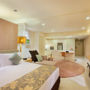 Фото 1 - PARKROYAL Serviced Suites Kuala Lumpur