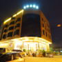 Фото 7 - Paragon City Hotel