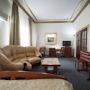 Фото 8 - Bucharest Comfort Suites Hotel