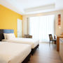 Фото 6 - Village Hotel Changi by Far East Hospitality