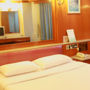 Фото 10 - Pradipat Hotel