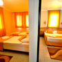 Фото 3 - Sunpoint Suites Hotel