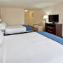 Фото 4 - Holiday Inn Express Hotel & Suites Merced