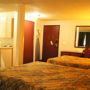 Фото 7 - Sutton Suites & Extended Stays