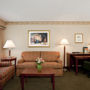 Фото 6 - DoubleTree Suites by Hilton Cincinnati – Blue Ash