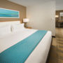 Фото 13 - Holiday Inn Hotel Miami-Doral Area