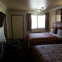 Фото 2 - Royal Inn Motel Long Beach