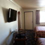 Фото 4 - Royal Inn Motel Long Beach