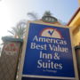 Фото 3 - Americas Best Value Inn & Suites Anaheim
