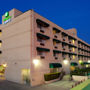 Фото 1 - Holiday Inn Express Hotel & Suites Pasadena-Colorado Boulevard