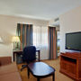 Фото 7 - Holiday Inn Express Hotel & Suites Pasadena-Colorado Boulevard