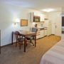 Фото 8 - Candlewood Suites Washington-Fairfax