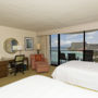 Фото 6 - Waikiki Beach Marriott Resort & Spa