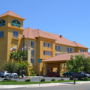 Фото 4 - La Quinta Inn & Suites Fresno Riverpark